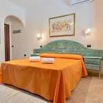 Cala Viola Aparthotel 3*