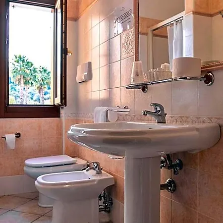 Apart Otel Cala Viola 3*