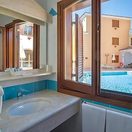 Lejlighedshotel Cala Viola