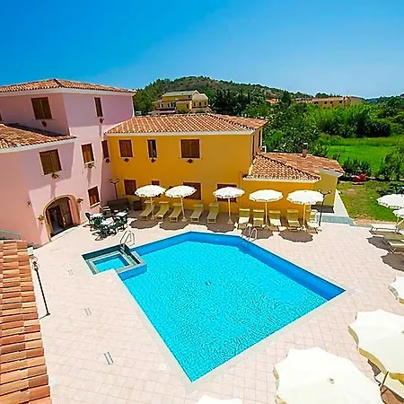 Cala Viola Apart Otel 3*