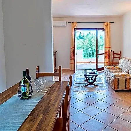 Lejlighedshotel Cala Viola