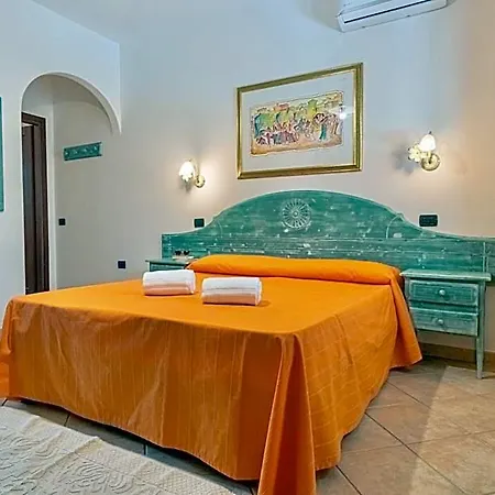 Apart Otel Cala Viola