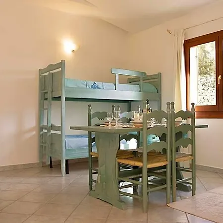 Apart Otel Cala Viola 3*