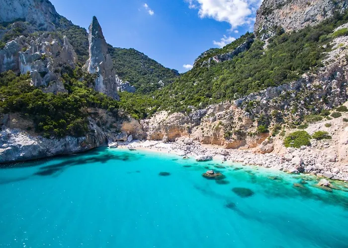 Con Piscina A Sos Alinos 3* Cala Liberotto